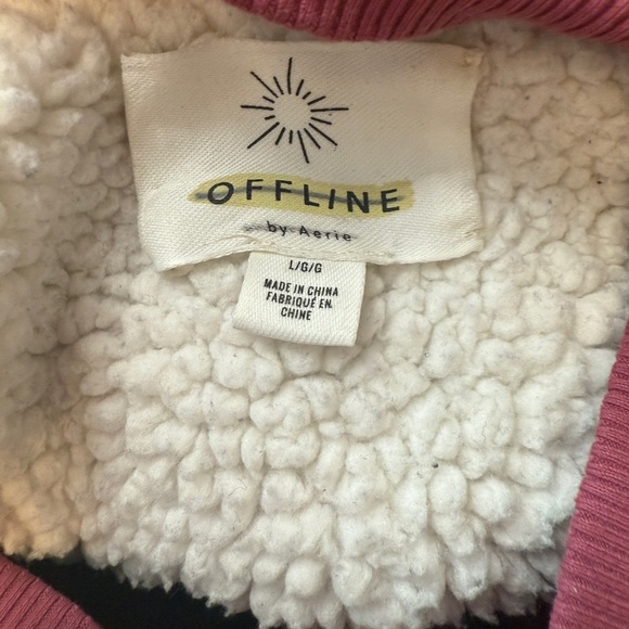 OFFLINE By Aerie Sherpa Lined Puffer Bomber Jacket Size Large Plum Color - Picture 4 of 8